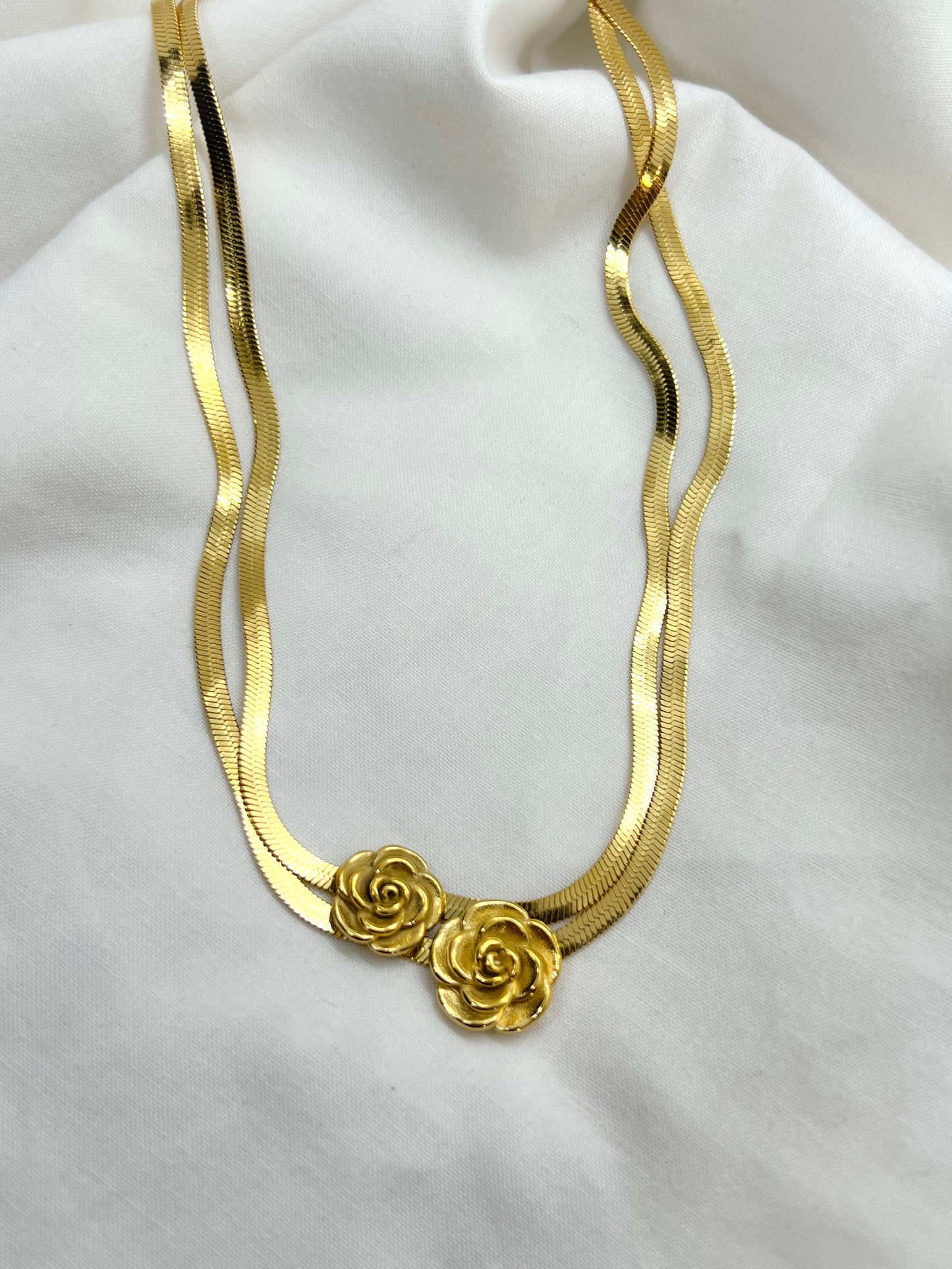 Collana Rosa Incantata